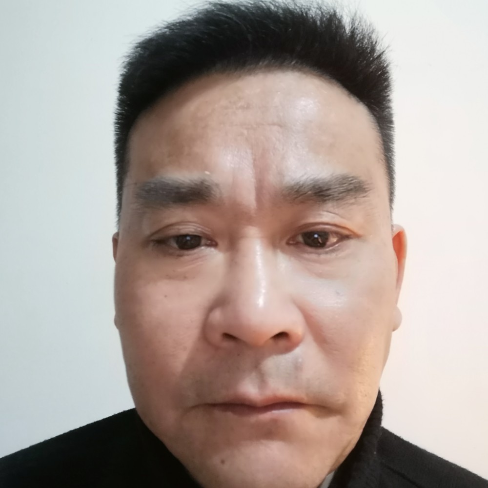 龙庆的照片