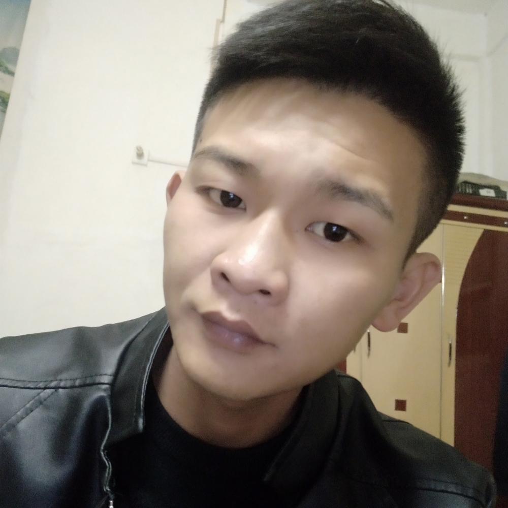 眼睛大指甲油的照片