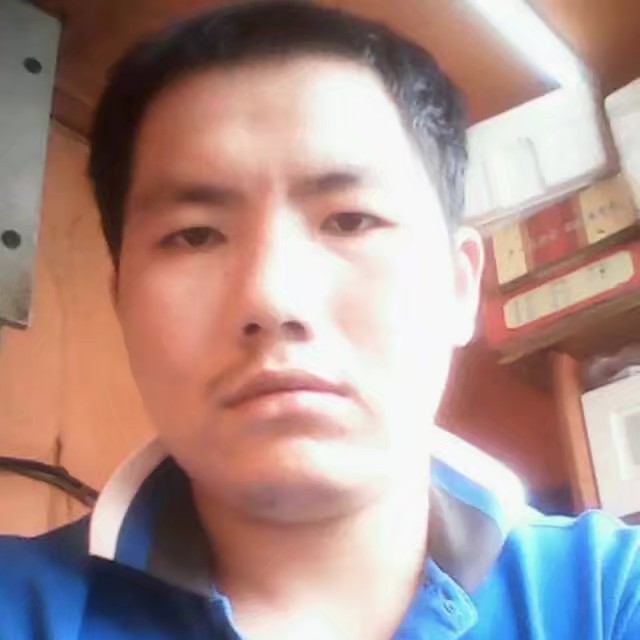 摩托向温婉的照片