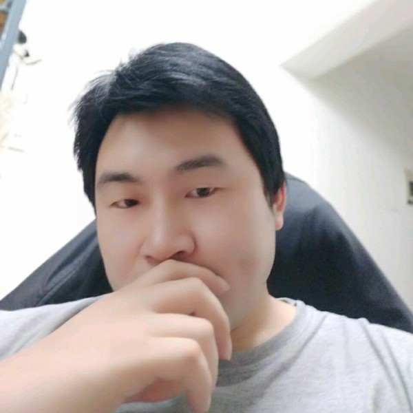 单薄泪了陌颜的照片