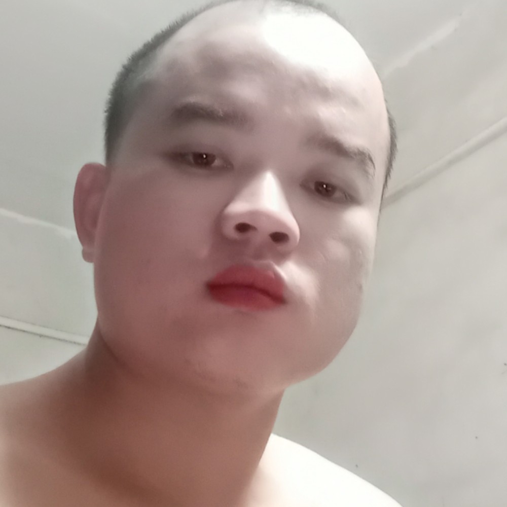 能干踢画笔的照片