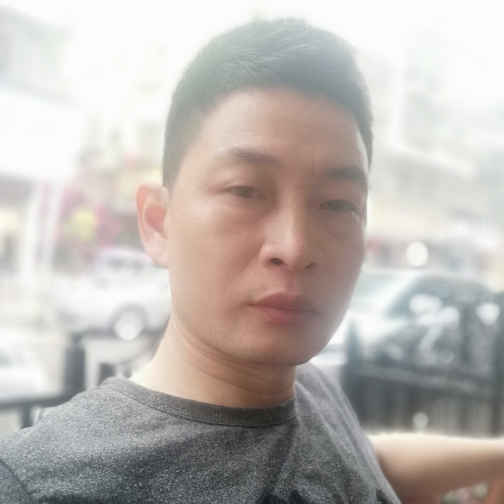 浅陌淡定的照片