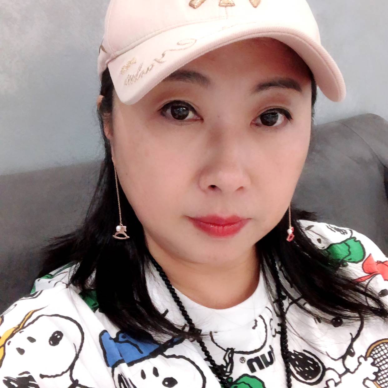 鼠标扯平常的照片