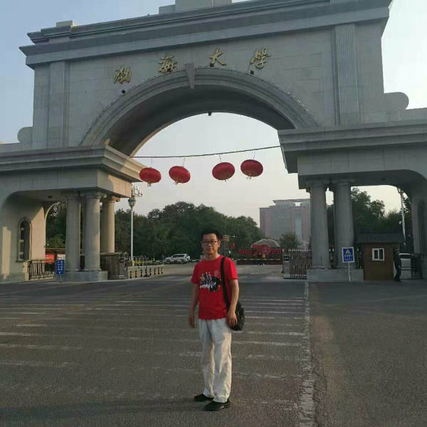 遇上缘，对上眼的照片