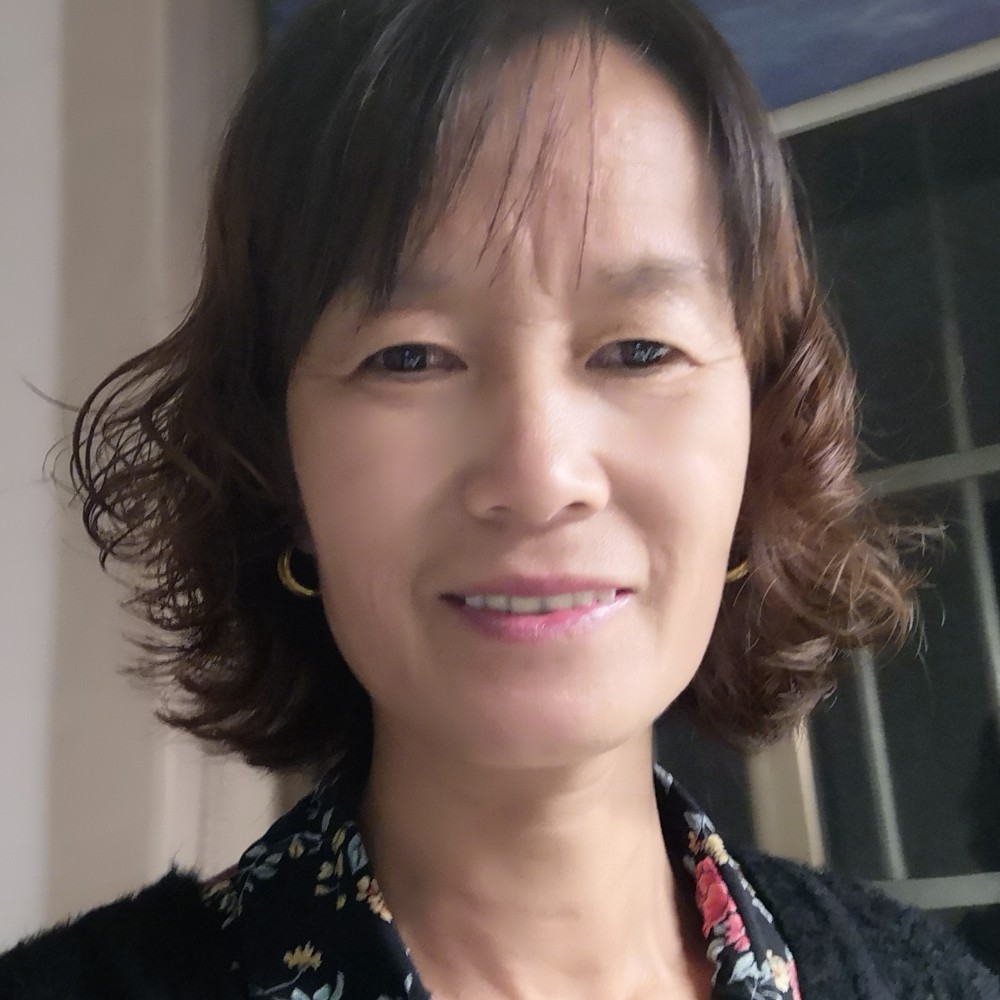 暖阳蹙眉温婉的照片