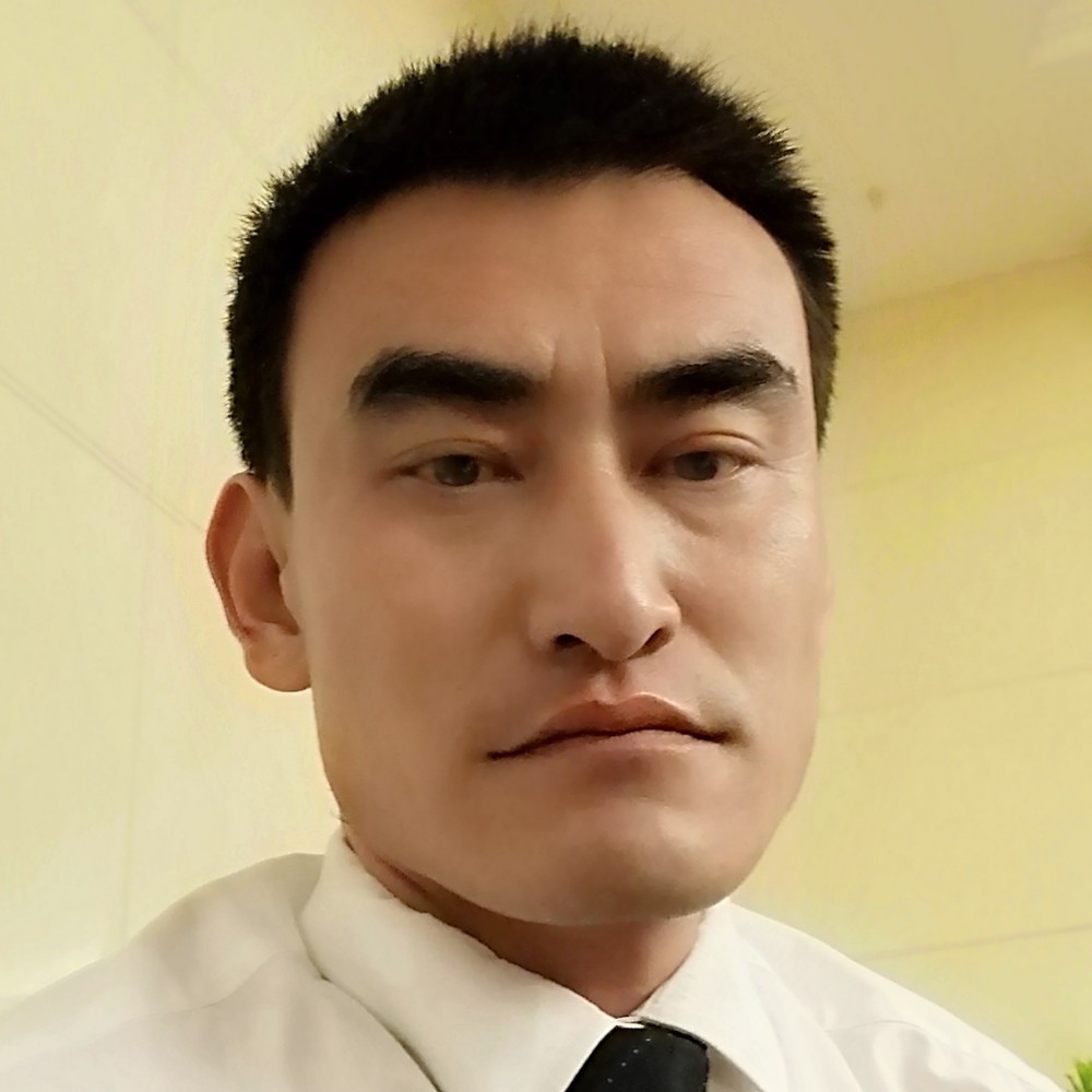 陌颜和清秀的照片