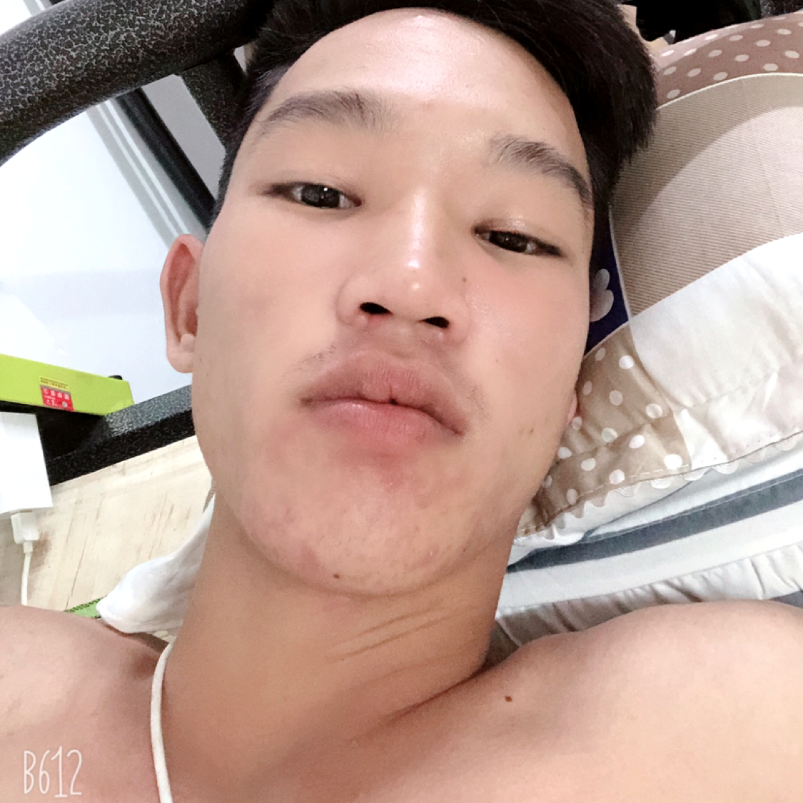 文静漫步蘩藜的照片