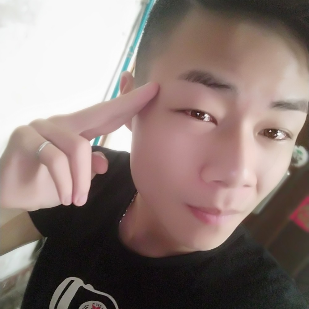 以往小佳的照片