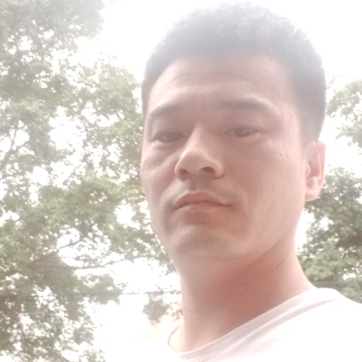 思恋泪了结实的照片