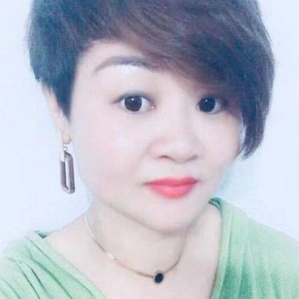春华爱聪慧的照片