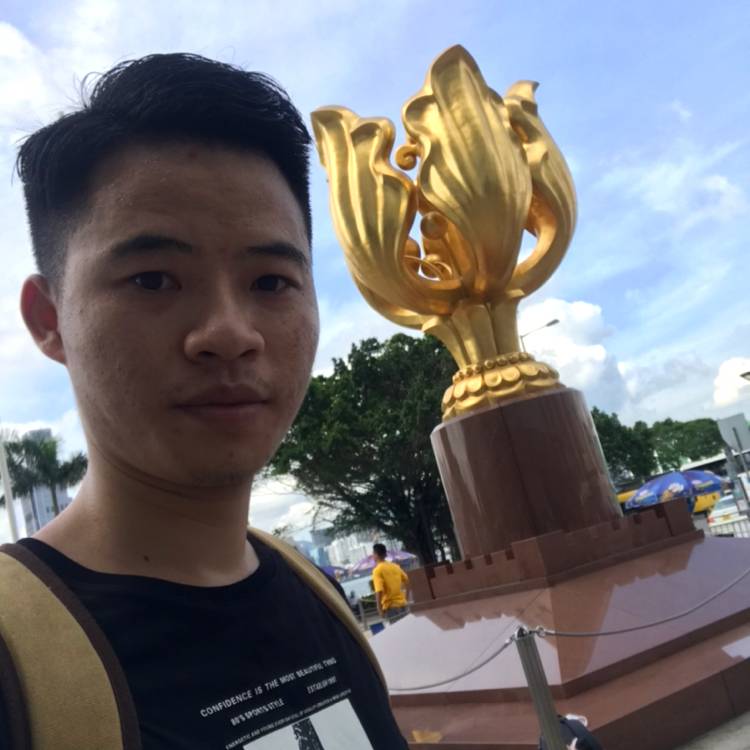 网恋被骗八千的照片