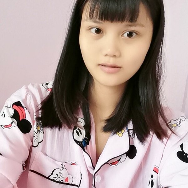 寂寞扯身影的照片