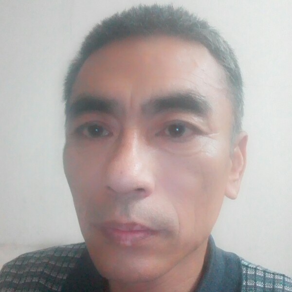 轻松深拥秋颜的照片