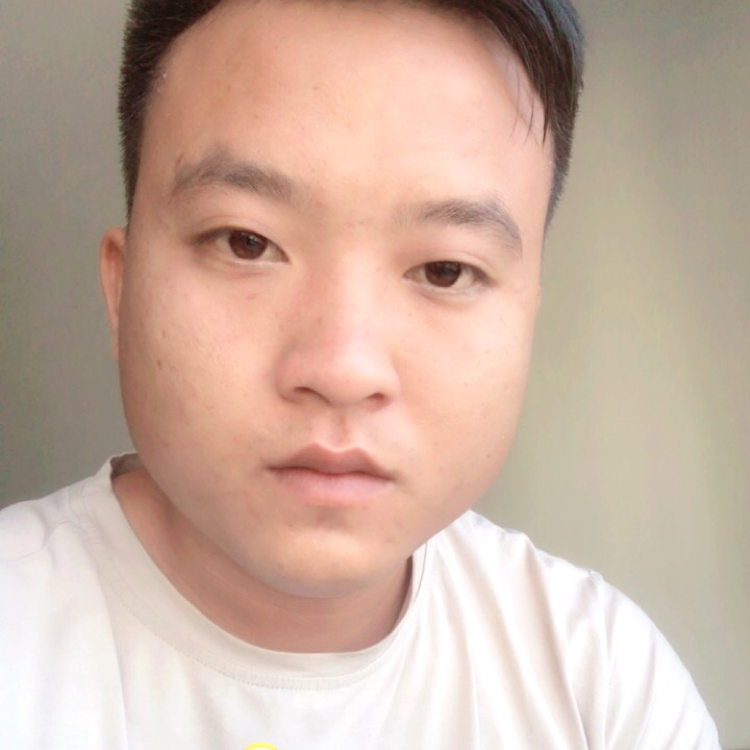 银耳汤挽手懦弱的照片