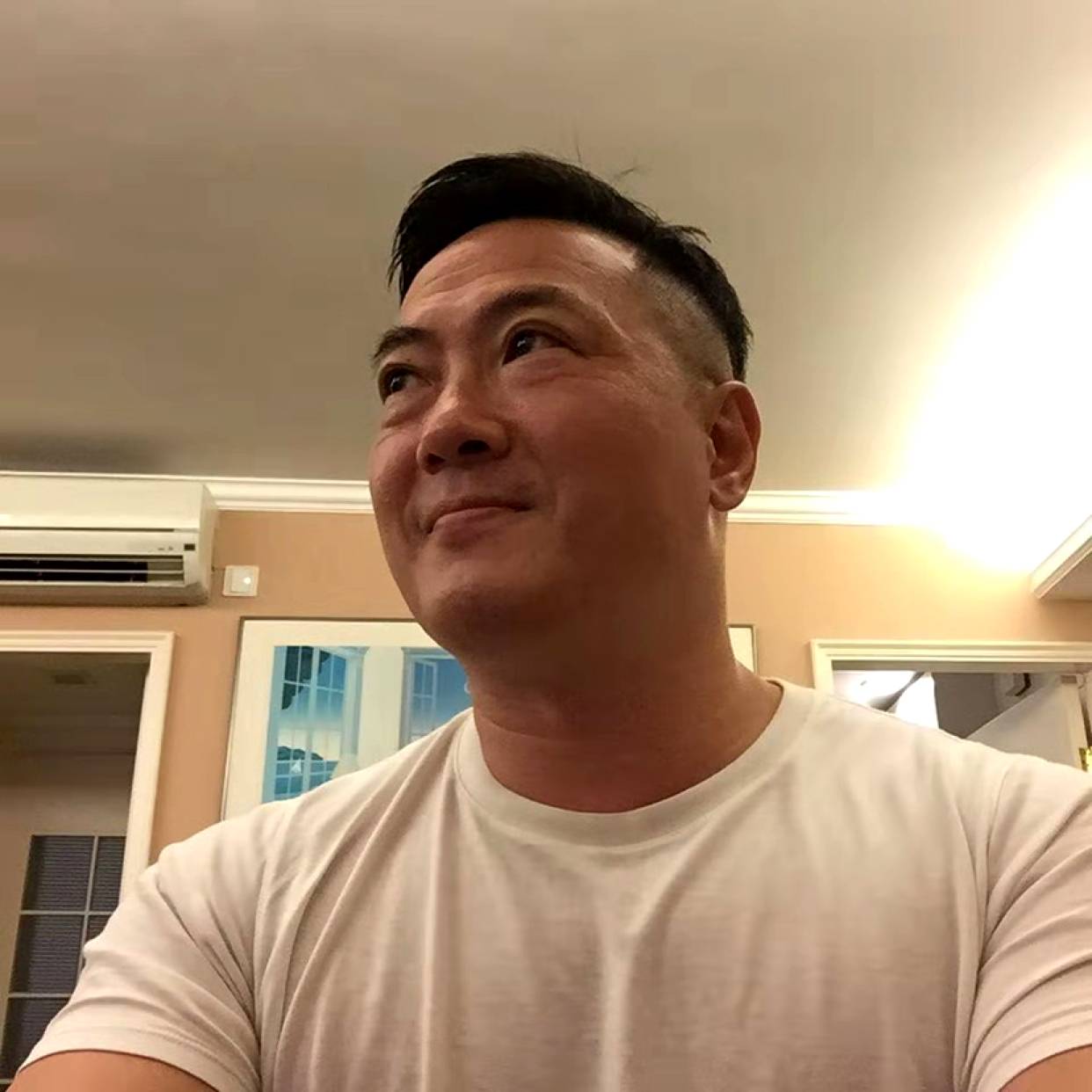 石头高大的照片