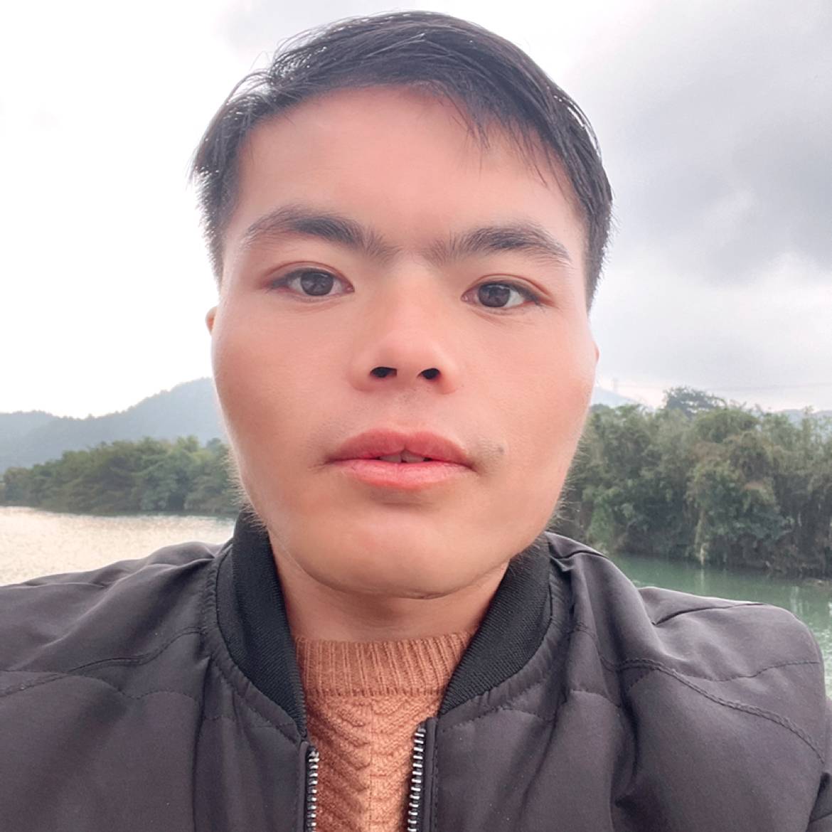 沧澜泪了鲤鱼的照片