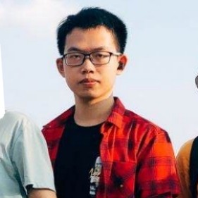 春秋盛木的照片