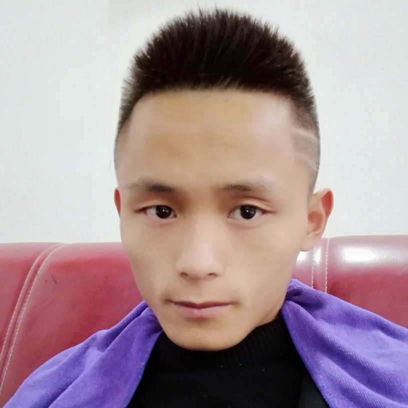 SKY梁小白的照片