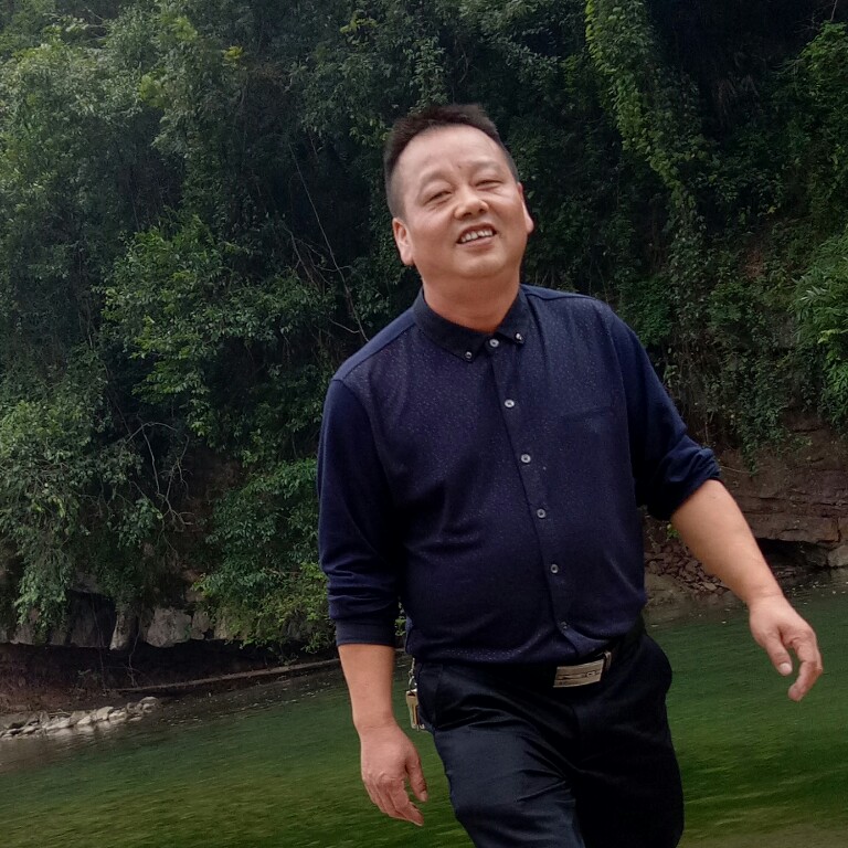 幽默苦恋指甲油的照片