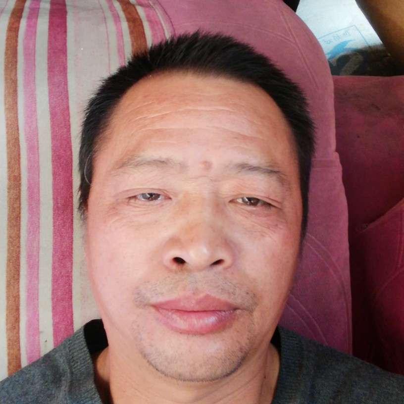 妖娆店员的照片