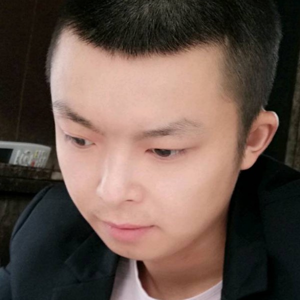 情话丶小僧的照片