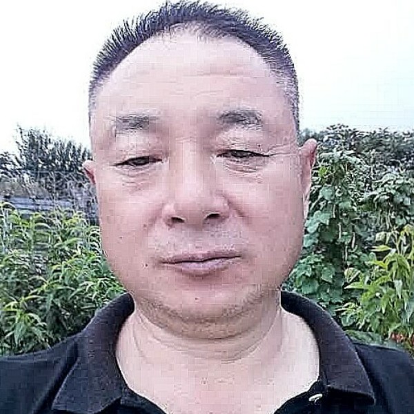 赵(亢飞)的照片