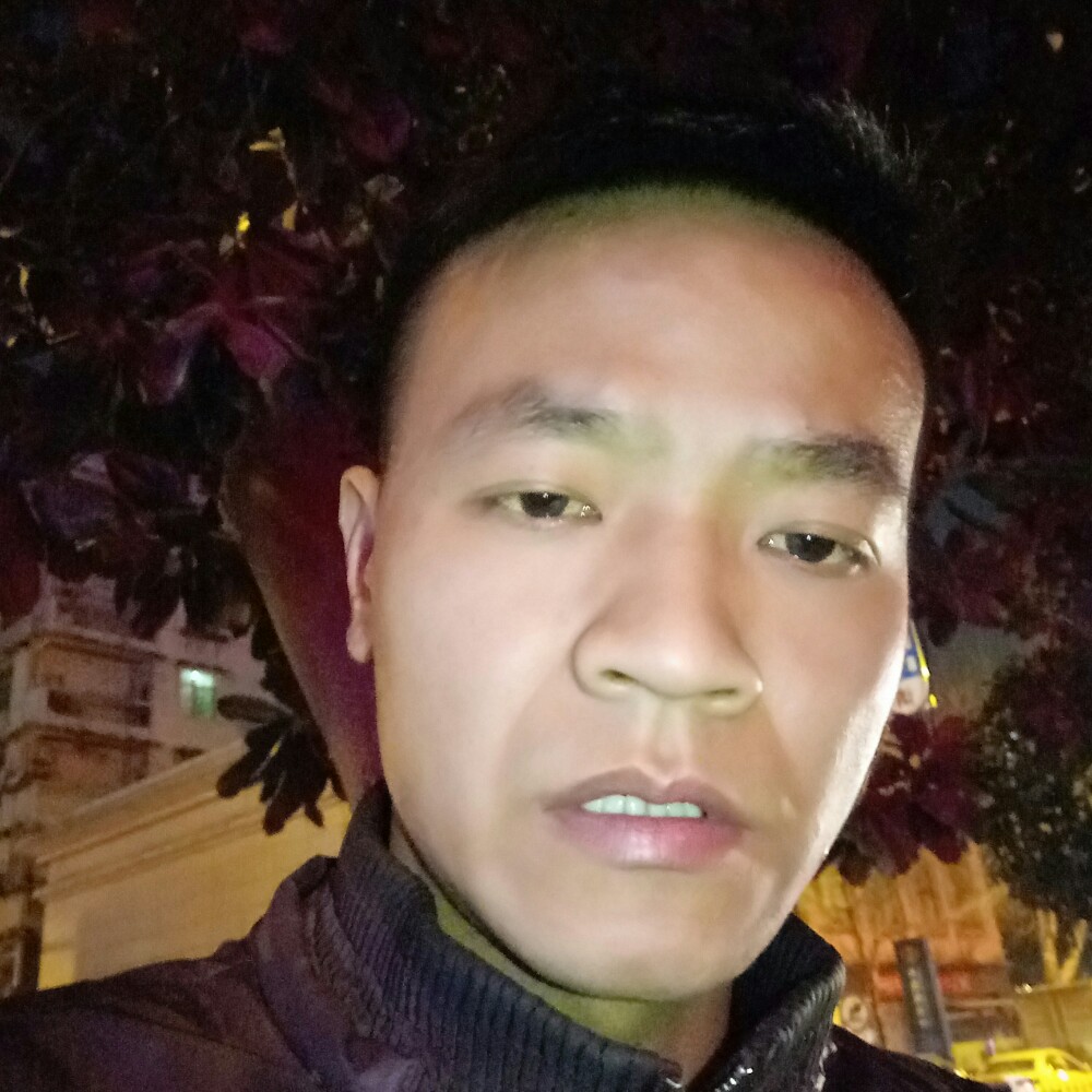 动人项链的照片