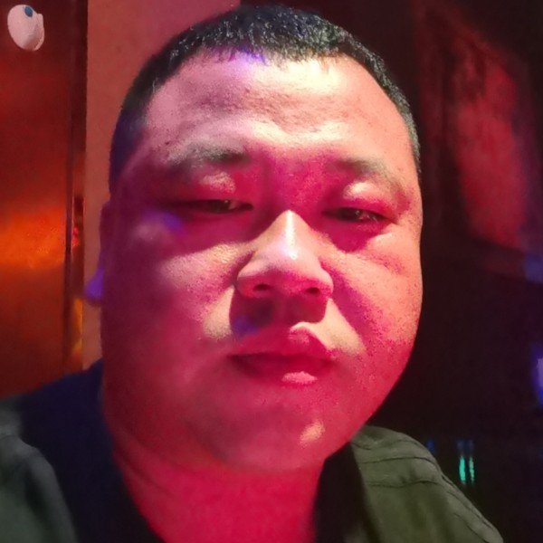 真淳浅吻洋葱的照片