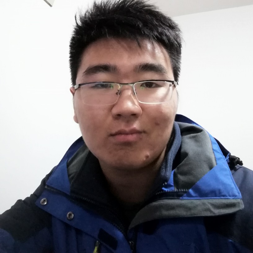强健绝影的照片
