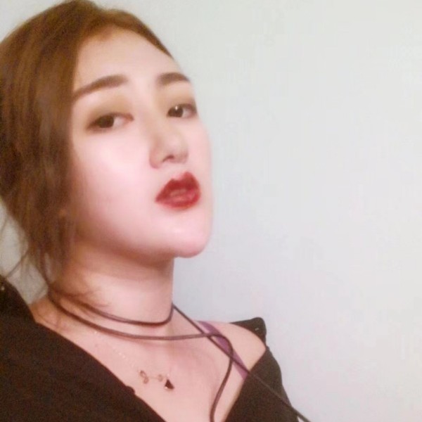 诺颜的照片