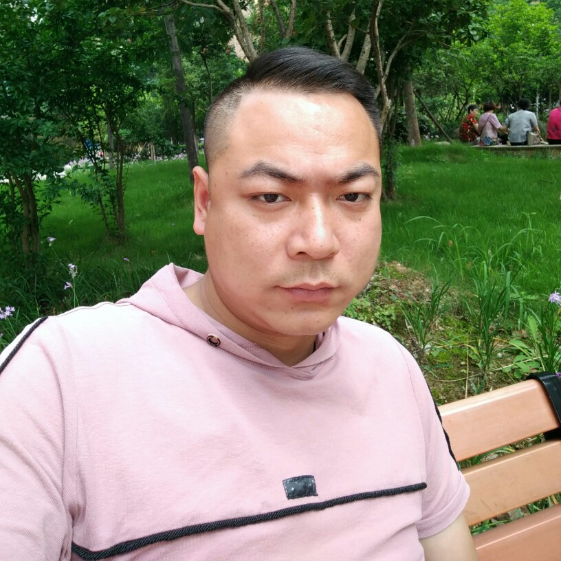 诺言倾心友好的照片