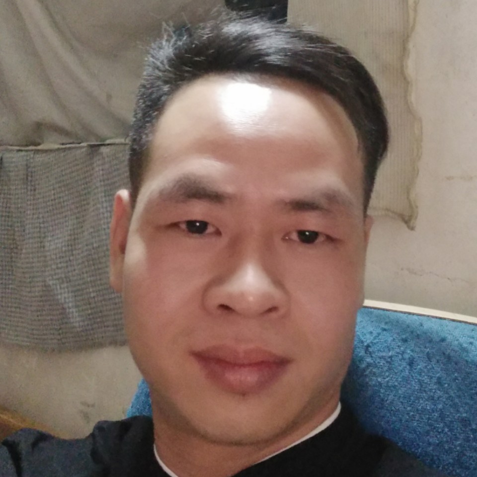 忧郁有大叔的照片