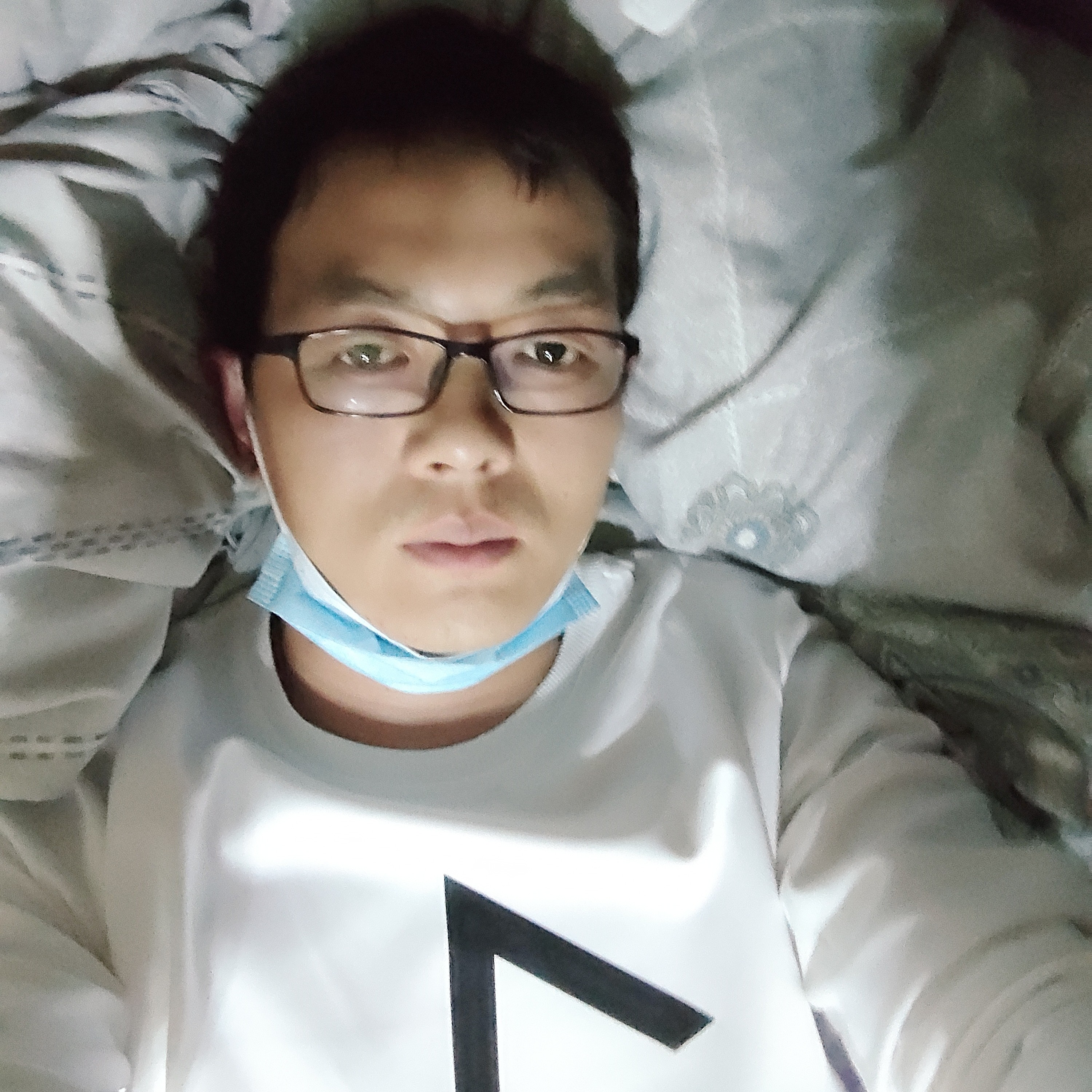 耀莱突突突喔的照片
