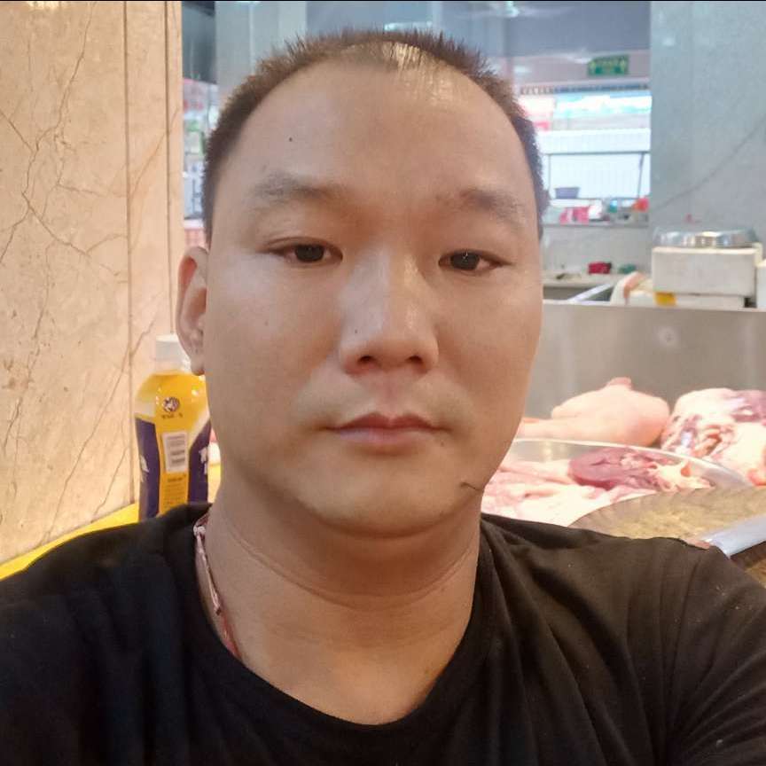 坚强爱大山的照片