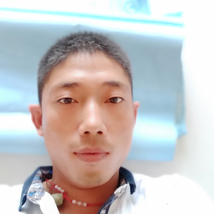 韶华扯美满的照片