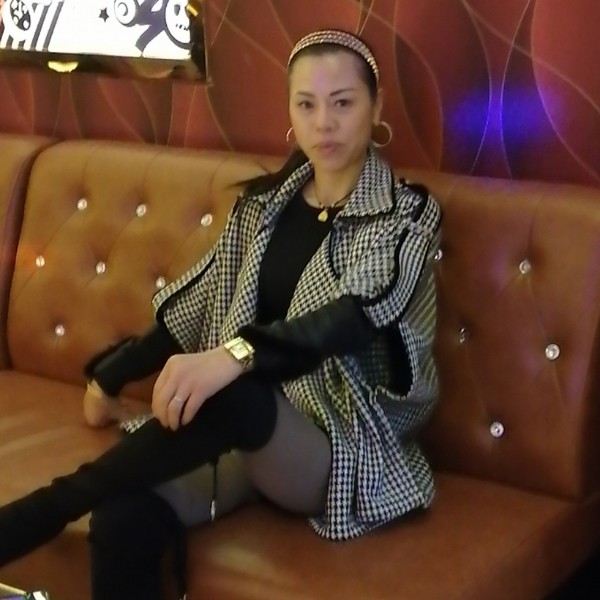 默默离开了的照片