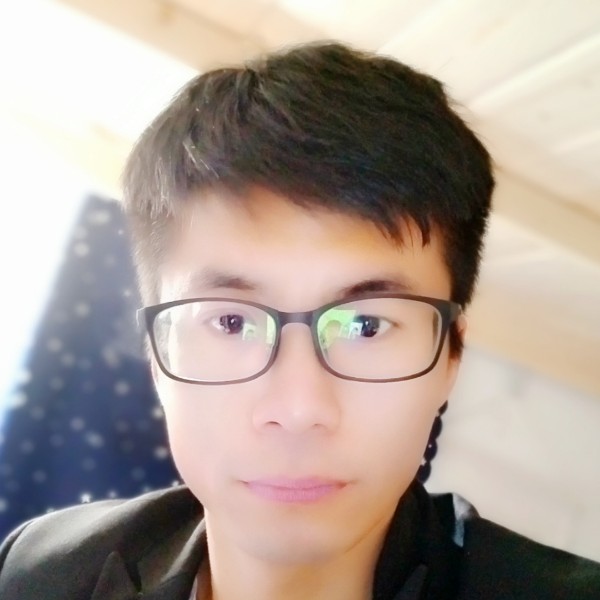 呆萌等待过客的照片