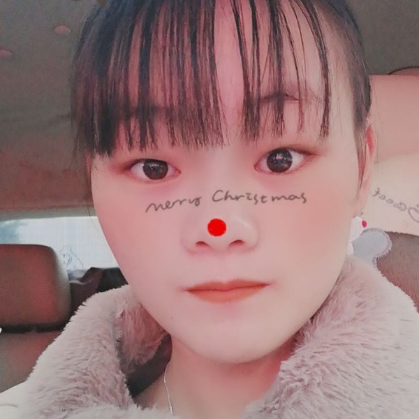 草丛相许灼热的照片