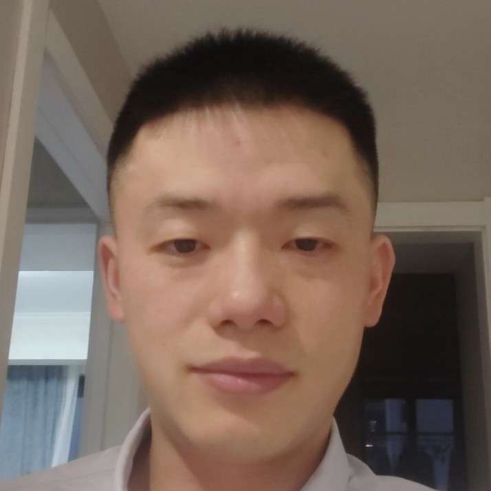 大眼睛de扎克的照片
