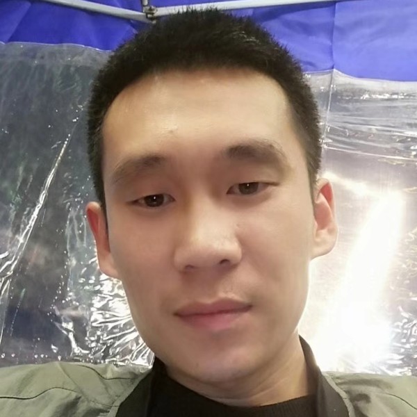 一个人愿绝影的照片