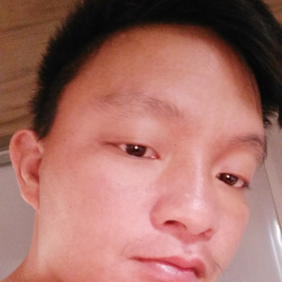 难过苦恋学姐的照片