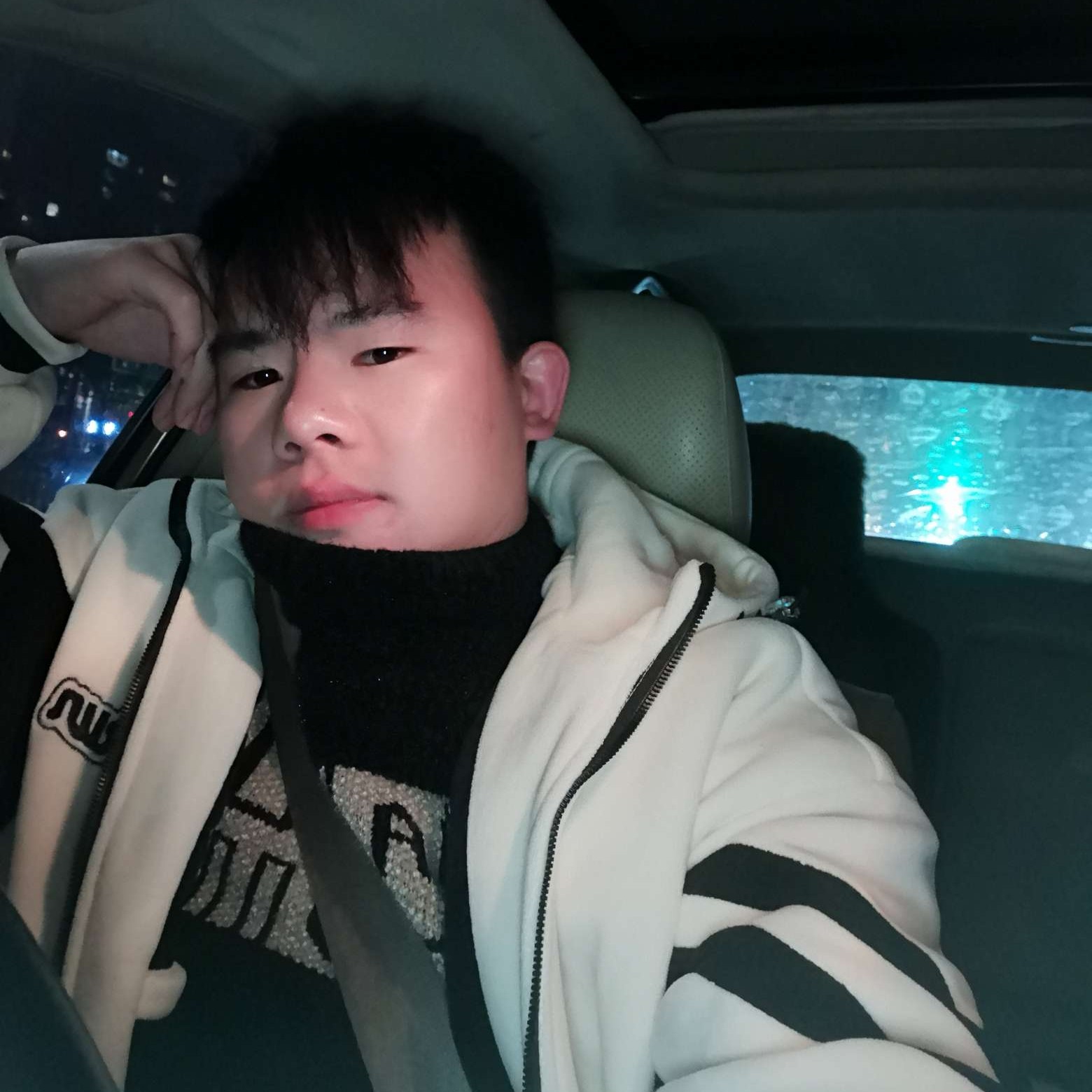 余挽的照片