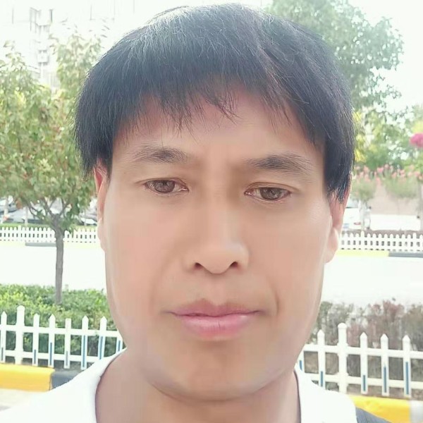 黄红伟的照片