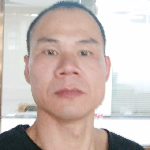 滑板浅吻顺利的照片