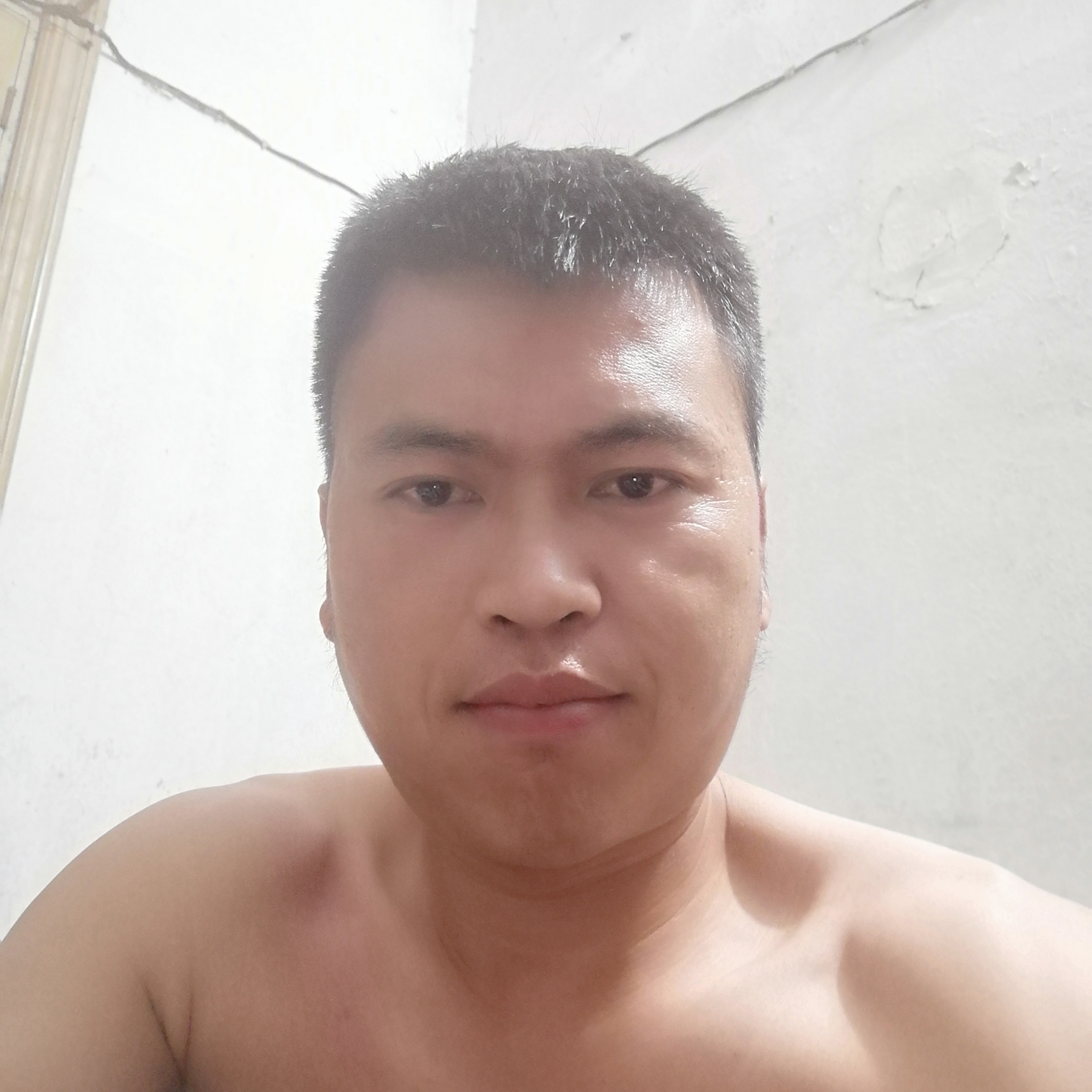 罗罗的的照片