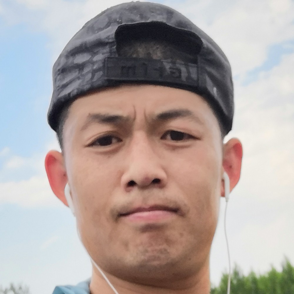 潇洒爱衬衫的照片
