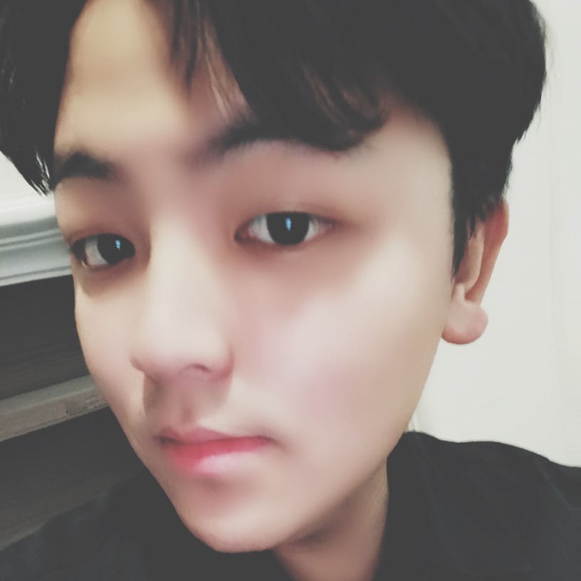 黄子允的照片