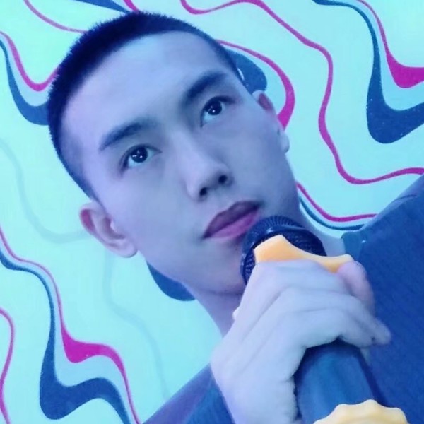 执笔写爱情的照片
