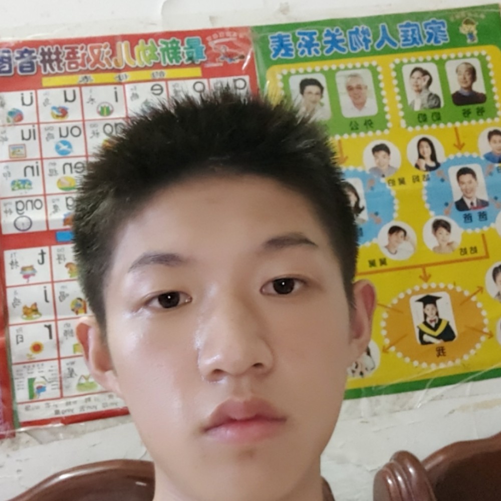 青琯清脆的照片