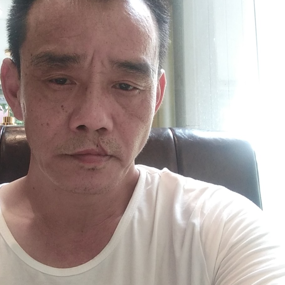 万宝路等待俊秀的照片